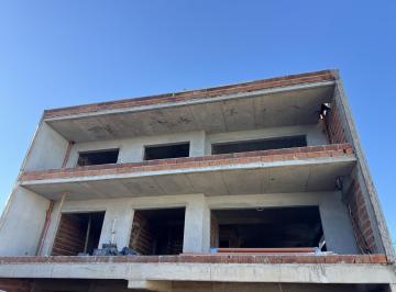 Departamento · 120m² · 4 Ambientes · 1 Cochera · Departamento 4 Ambientes Semi Piso con Terraza Privada en Ituzaingo Norte