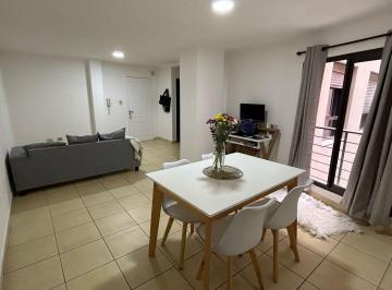 Departamento · 40m² · 2 Ambientes · Alquiler en Nueva Córdoba: ¡Ubicación Inmejorable en Obispo Trejo! (Seguridad 24hs)
