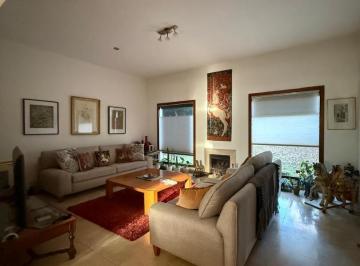 Casa · 245m² · 4 Ambientes · 2 Cocheras · Exc Ubic Chalet 2 Pl 3 Dor Ste Esc Fdo Gge Imp