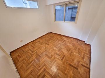 Departamento · 43m² · 2 Ambientes · Venta de 2 Ambientes en Villa Ortúzar a Pasos del Subte - Apto Crédito y Muy Bajas Expensas