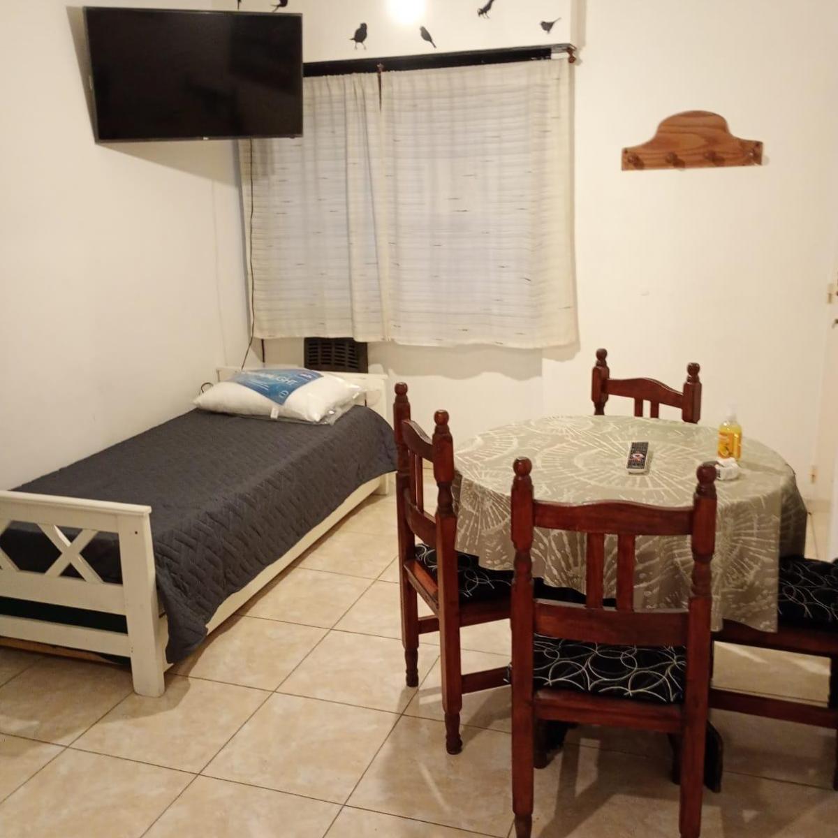 Monoambiente en Edificio Alsina al 2500, Centro Zona Shopping Aldrey
