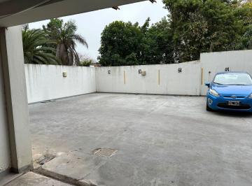 Garage · Cochera en Venta en La Plata