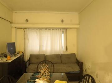 Departamento · 52m² · 2 Ambientes · Venta 2amb con Dependencia - Centro