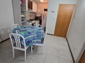 Departamento · 30m² · 1 Ambiente · Monoambiente Totalmente Equipado en Alquiler a m del Gigante de Arroyito