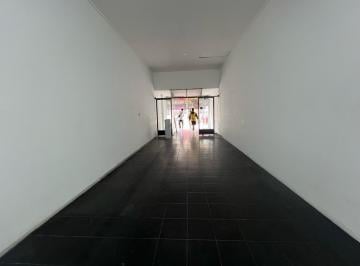 Local comercial · 156m² · Local en Alquiler/venta Zona Centro
