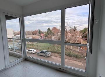 Departamento · 45m² · 2 Ambientes · 1 Cochera · Departamento - Cipolletti