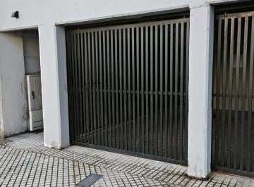 Garage · 15m² · Cochera en Venta Pasco 1662