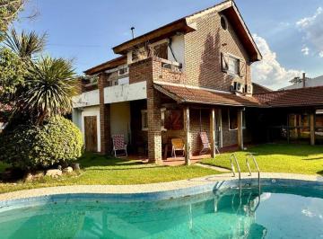 Casa · 150m² · 4 Ambientes · 2 Cocheras · Venta Casa 4 Amb - V. Luzuriaga - Financia - Oportunidad
