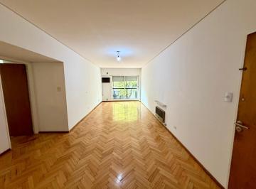 Departamento · 90m² · 4 Ambientes · Alquiler 4 Ambientes con Dependencia y Gran Balcon en Belgrano