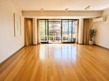 Departamento · 145m² · 3 Ambientes · 2 Cocheras · Venta Departamento de 3 Ambientes con Dependencia