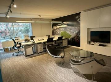 Oficina comercial · 120m² · 4 Ambientes · 3 Cocheras · Excelente Oficina a Media Cuadra de Av Libertador.