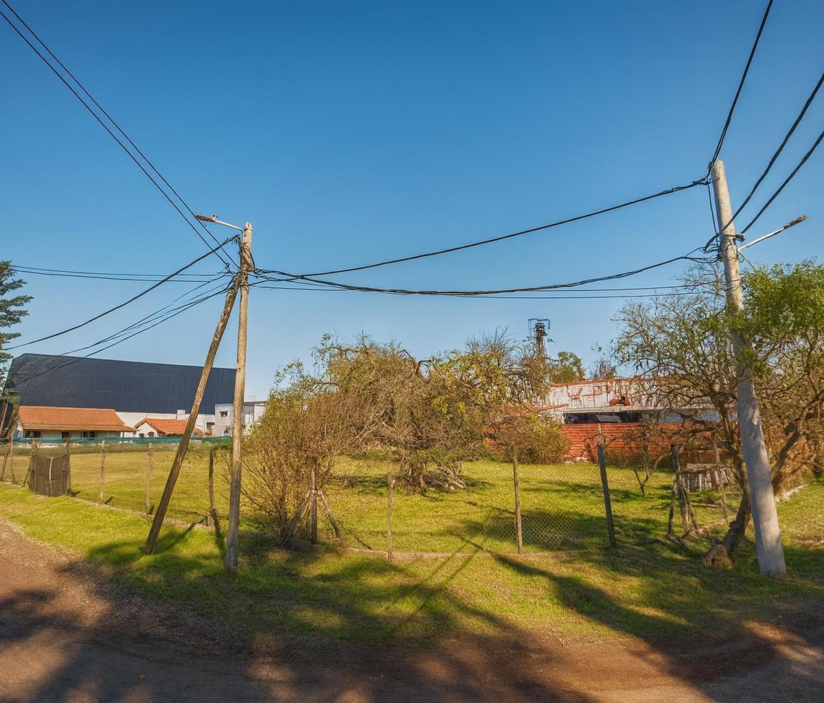 Los Rosales  al 2500,  Ingeniero Maschwitz, Escobar