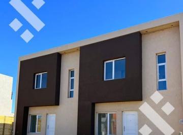PH · 94m² · 3 Ambientes · Alquiler - Duplex 2 Dorm.