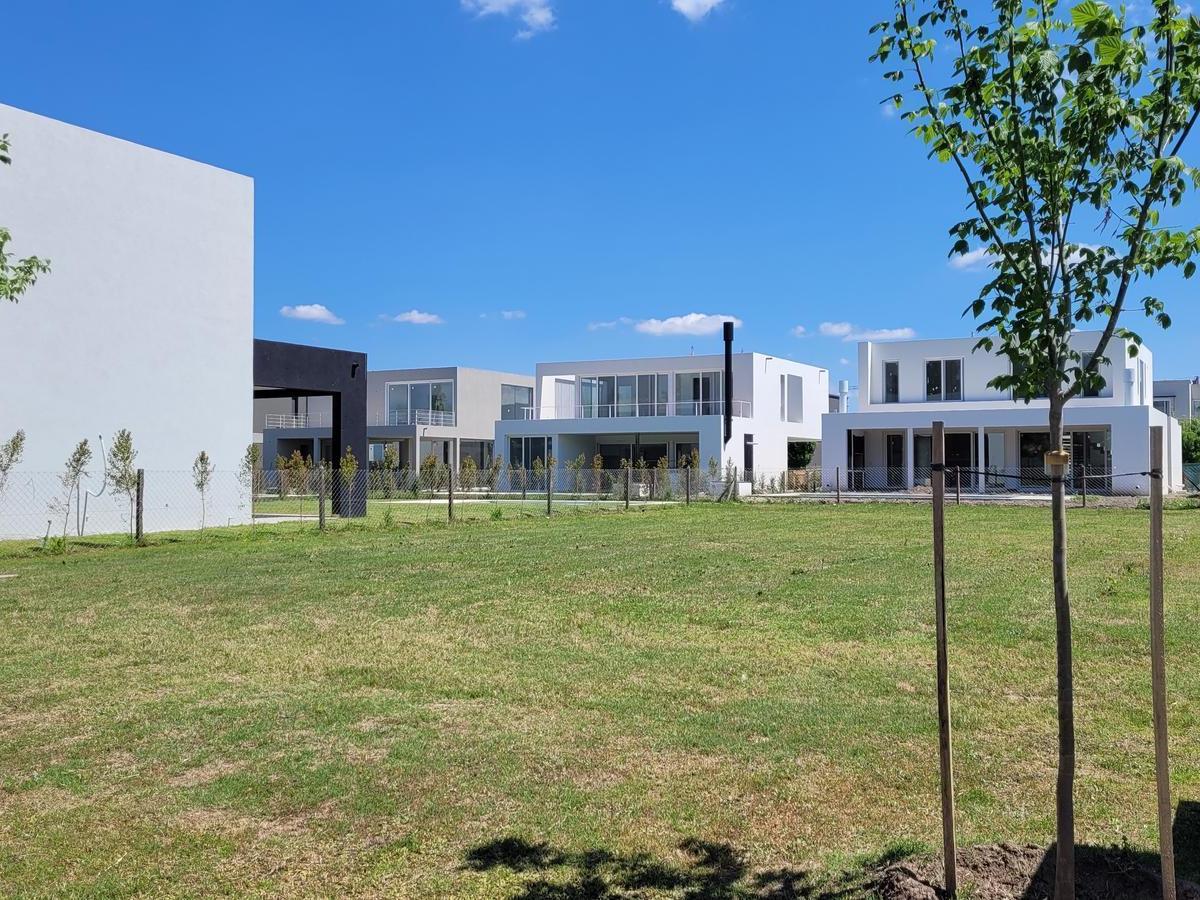 Venta Lote Barrio Carpinchos Nordelta,  Carpinchos, Nordelta
