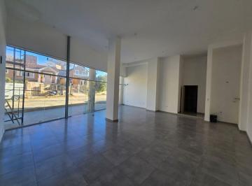 Local comercial de 1 ambiente, Villa Carlos Paz · Venta: Local Comercial - 55 m² con 2 Baños - Centro - Carlos Paz
