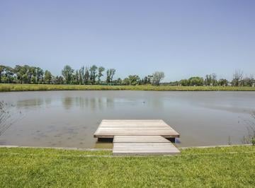 Terreno · 954m² · Lote a La Laguna! Excelente Ubicacion! Azzurra - Lanzamiento Nuevo Sector!