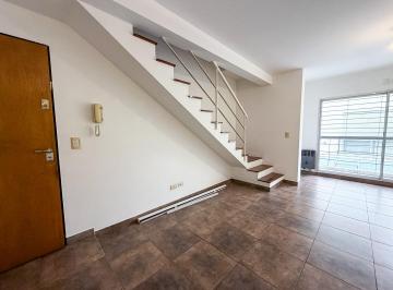 Departamento · 53m² · 2 Ambientes · Departamento en Duplex de 2 Ambientes