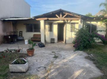 Casa de 3 ambientes, Ezeiza · Venta Casa con Gran Lote a Refaccionar La Unión