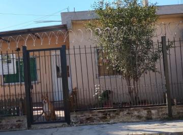 Casa de 4 ambientes, Moreno · Casa en Venta con Lote Propio, con Cochera