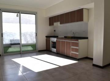 Departamento de 2 ambientes, San Luis · Departamento de 1 Dormitorio con Patio en Alquiler – Torre Mitre 2