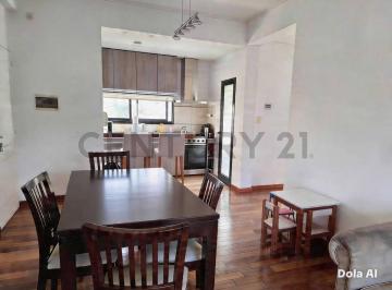 Departamento · 61m² · 3 Ambientes · 1 Cochera · 21 Entre 32 y 33, La Plata. Departamento de 2 Dorm. con Cochera en Venta.