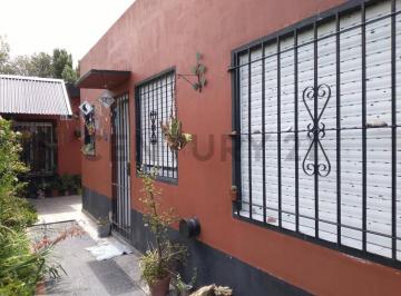 Casa · 411a Entre 453 y 454. Casa de 3 Dorm. en Venta en Gutierrez - Berazategui