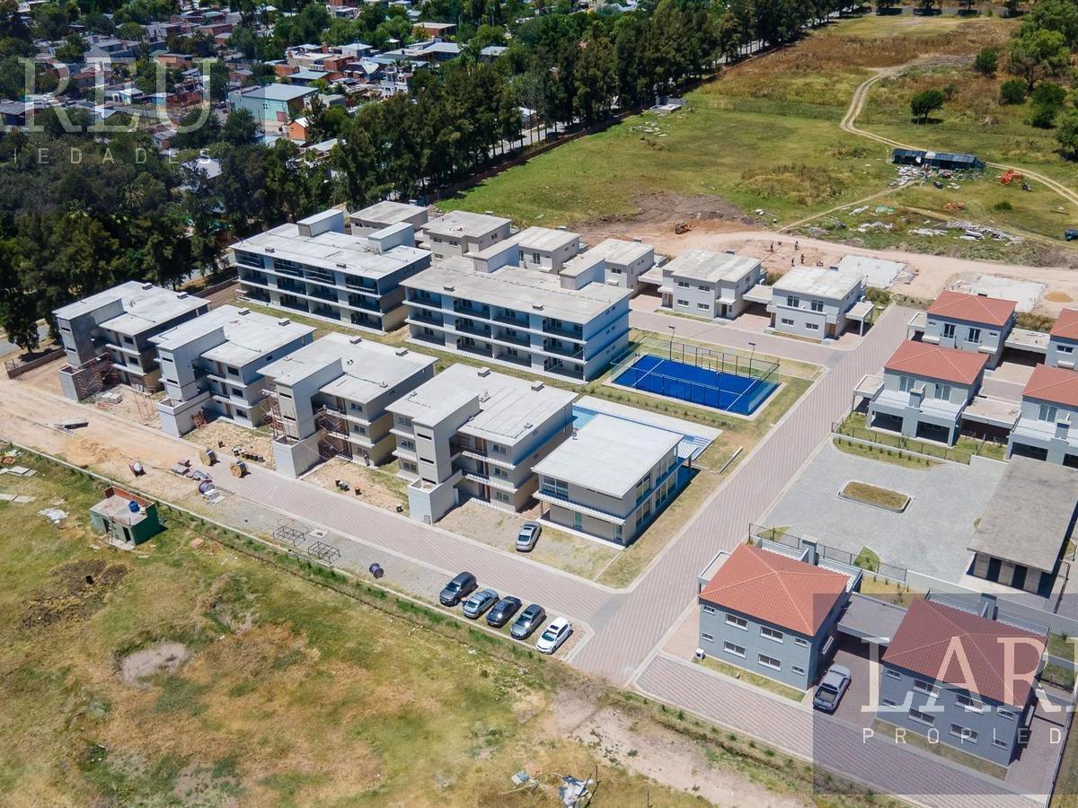 Chic Village Pilar