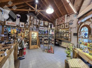Fondo de comercio · Venta Fondo de Comercio - Rubro Artesanías - Zona Centro - San Martin de Los Andes
