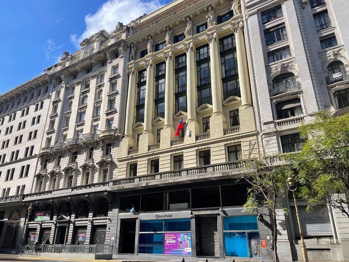 Avenida Presidente Roque Sáenz Peña 500, San Nicolás, Capital Federal