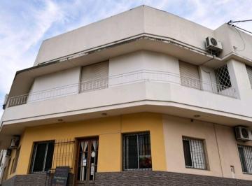 Casa de 4 ambientes, Ciudad de Santa Fe · Planta Alta en Barrio Roma