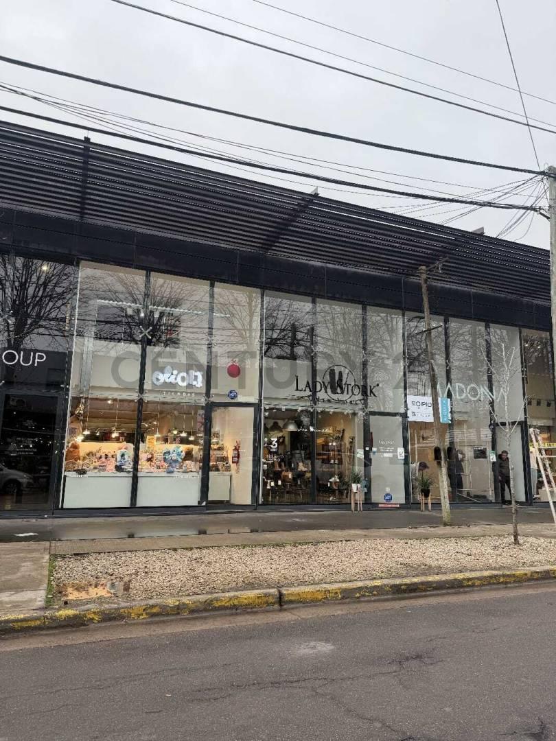 13c entre Cantilo y 473bis, City Bell, La Plata
