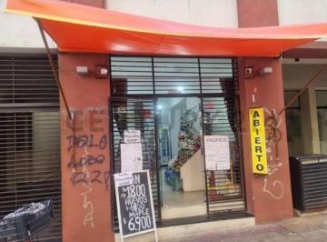 Local comercial · 33m² · 60 Entre 2 y 3. Local Comercial en Venta La Plata
