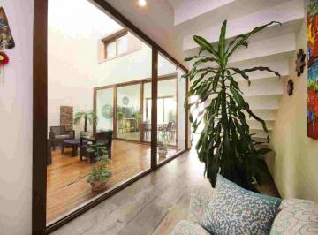 Casa · 240m² · 4 Ambientes · 2 Cocheras · Venta Casa Ramos Mejia