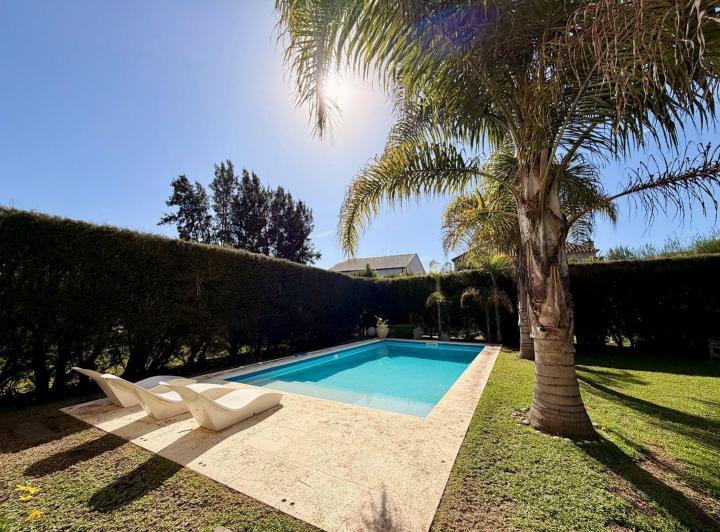 Casa · 190m² · 4 Ambientes