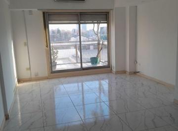 Departamento de 4 ambientes, Quilmes · Alquiler - Quilmes Ctro. Departamento 4 Ambientes con Cochera.
