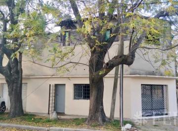 Casa · 187m² · 4 Ambientes · Venta de Casa Para Dos Familias con Cochera en Monte Grande