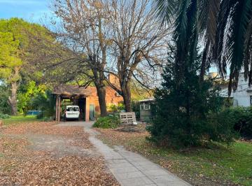 Casa · 1300m² · 3 Ambientes · 1 Cochera · Casa en Venta en Pilar Sobre Calle Silvio Braschi
