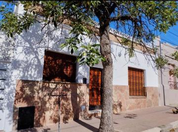 Casa · 91m² · 4 Ambientes · Venta Casa Barrio San Martin Cordoba Patio Terraza