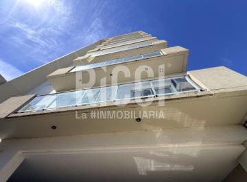 Departamento · 60m² · 3 Ambientes · 2 Cocheras · Departamento 3 Ambientes en Venta en Berazategui