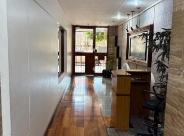 Oficina comercial · 50m² · 4 Ambientes · Oficina en Alquiler - Diagonal Pueyrredon 2936