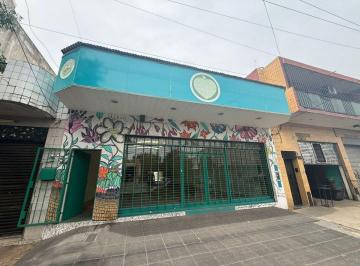 Bodega-Galpón · 150m² · Alquiler de Galpón con Oficina/local/depósito