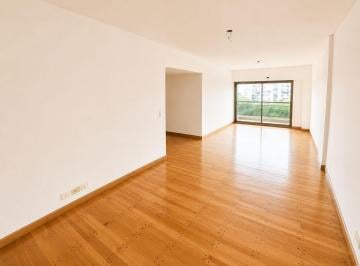 Departamento · 155m² · 4 Ambientes · 1 Cochera · Piso de 160 m² con Cochera Frente a Plaza Barrientos