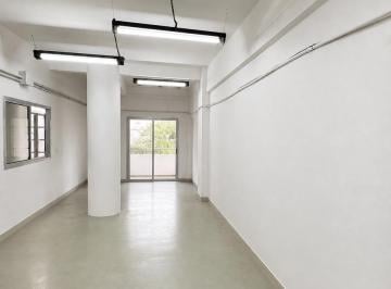 Oficina comercial · 245m² · 5 Ambientes · Oficina / Local Al Frente. 245 m²