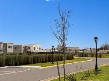Terreno · 504m² · Lote Interno en Venta Barrio San Pablo, Pilar.