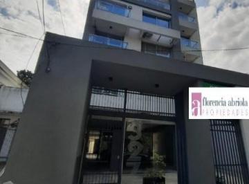 Departamento · 43m² · 2 Ambientes · 1 Cochera · Departamento en Quilmes Oeste