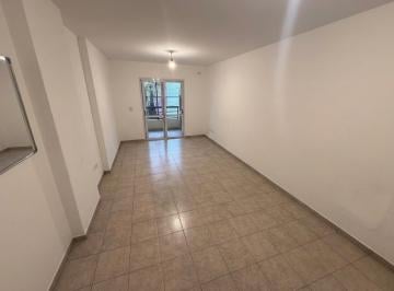 Departamento · 70m² · 3 Ambientes · Alquilo Departamento - 2 Dorm. - a m de Ciudad Universitaria
