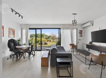 Casa · 109m² · 4 Ambientes · 2 Cocheras · Casa de 3 Dorm. en Lote Central de 526 m² | Orientación Norte | San Ramiro – Pilar del Este