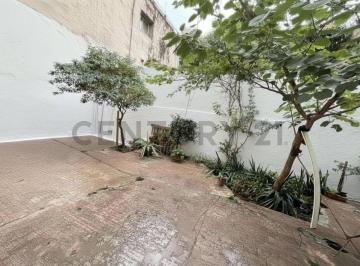 Departamento · 25m² · 1 Ambiente · Venta Monoambiente con Patio Centro Rosario