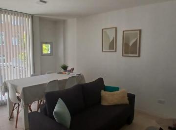 Departamento · 42m² · 2 Ambientes · Venta de Departamento - 2 Ambientes - Habitación en Suite - Balcón Saliente - Centro - Mar del Plata