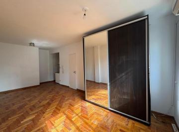 Departamento · 26ha · 1 Ambiente · Departamento Luminoso en Venta. San Nicolas